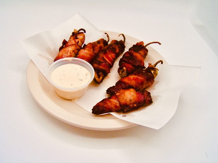 Bacon-Wrapped Jalapeño Poppers